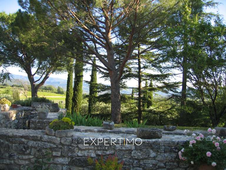 Maison Saint-Saturnin-lès-Apt - 3 chambres - 160m²