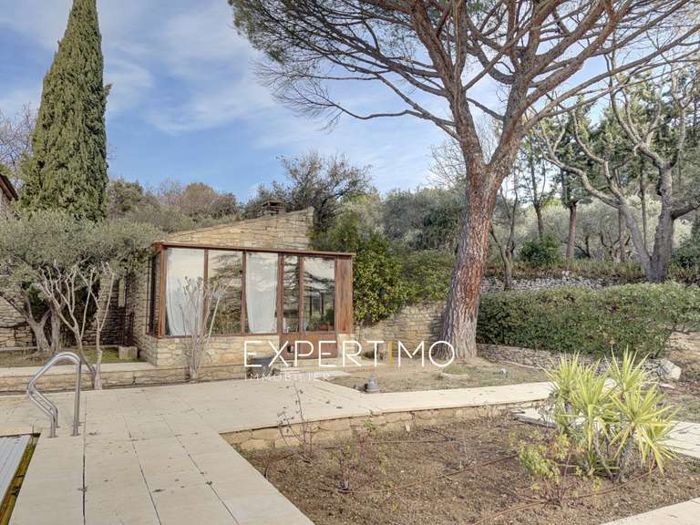 Maison Saint-Saturnin-lès-Apt - 3 chambres - 160m²