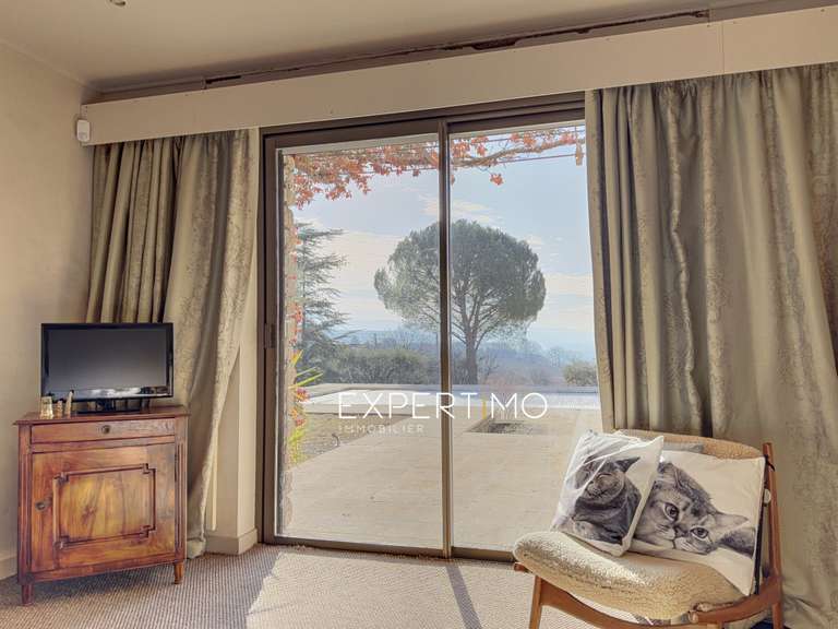 Maison Saint-Saturnin-lès-Apt - 3 chambres - 160m²