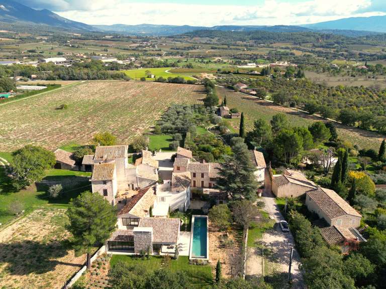 Maison Saint-Saturnin-lès-Apt - 5 chambres