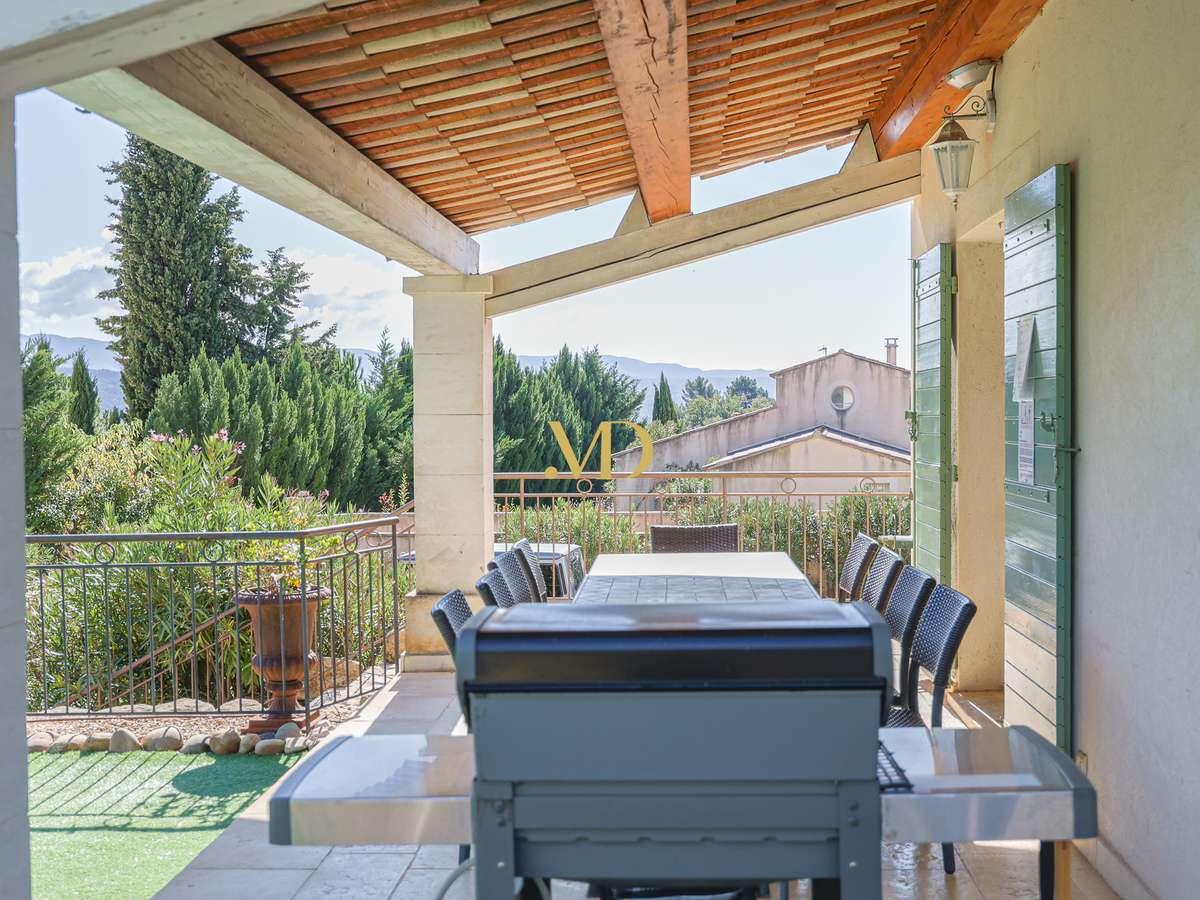 Maison Saint-Saturnin-lès-Apt