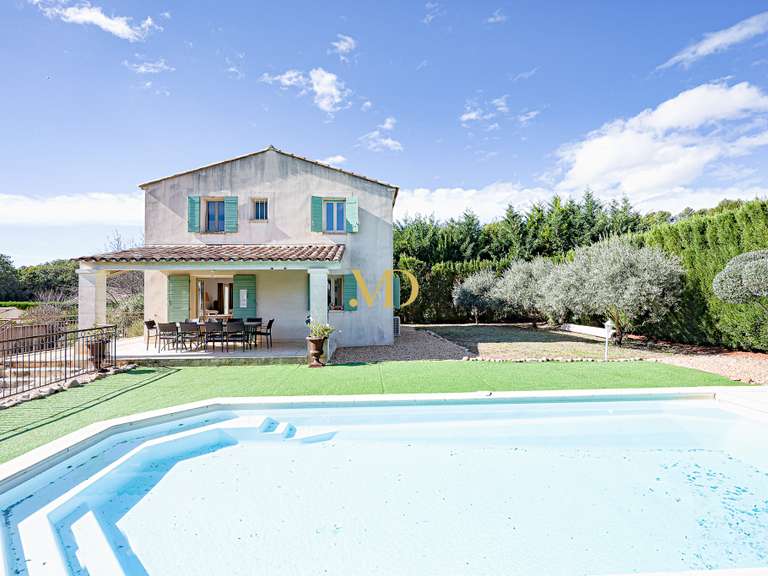 Maison Saint-Saturnin-lès-Apt - 4 chambres - 105m²