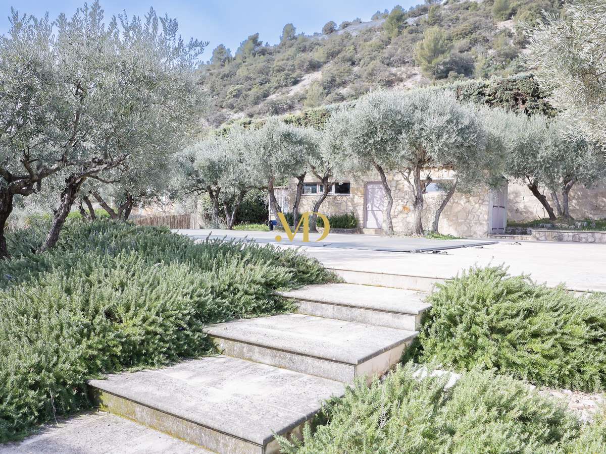 Maison Saint-Saturnin-lès-Apt