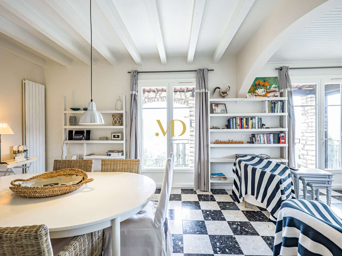 Maison Saint-Saturnin-lès-Apt