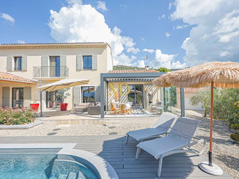 Maison Saint-Saturnin-lès-Apt - 4 chambres - 310m²