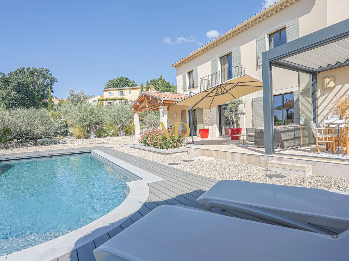 House Saint-Saturnin-lès-Apt