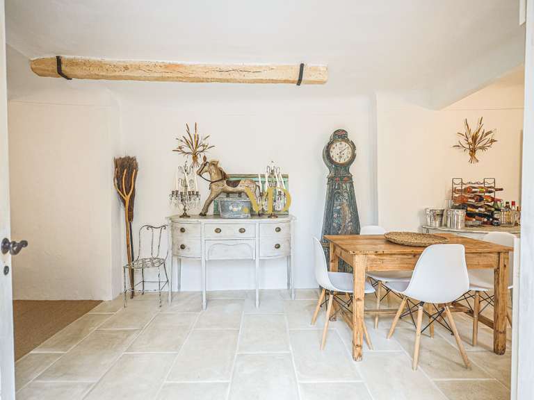 Maison Saint-Saturnin-lès-Apt - 3 chambres - 115m²