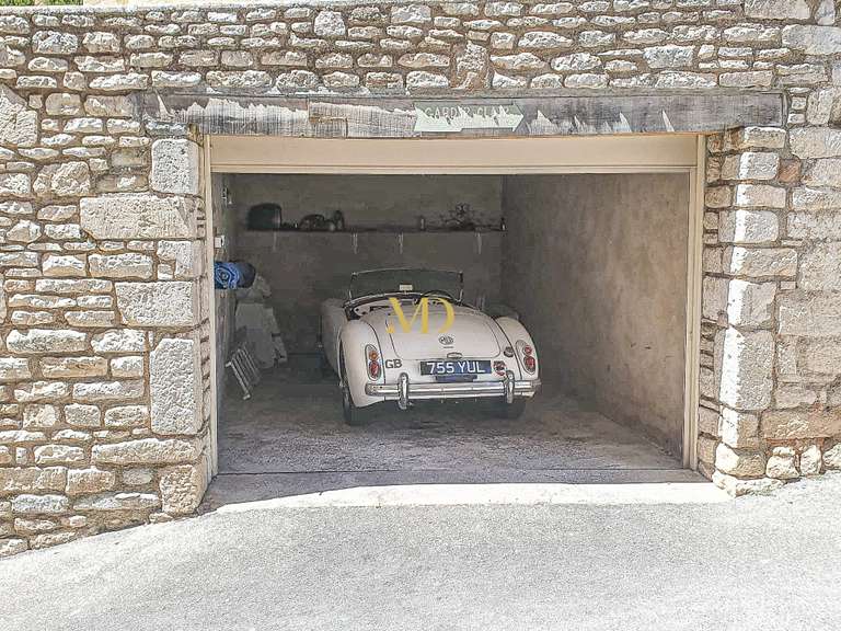 Maison Saint-Saturnin-lès-Apt - 3 chambres - 115m²