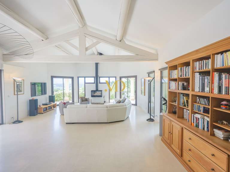 Maison Saint-Saturnin-lès-Apt - 5 chambres - 280m²