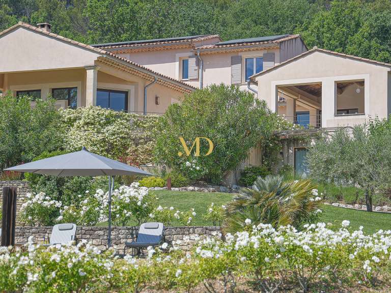 Maison Saint-Saturnin-lès-Apt - 5 chambres - 280m²