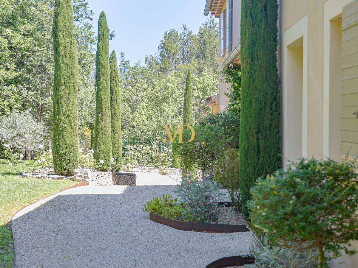 Maison Saint-Saturnin-lès-Apt