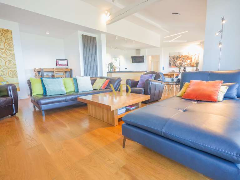 Maison Saint-Saturnin-lès-Apt - 4 chambres - 160m²