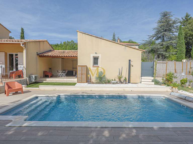 Maison Saint-Saturnin-lès-Apt - 3 chambres - 126m²