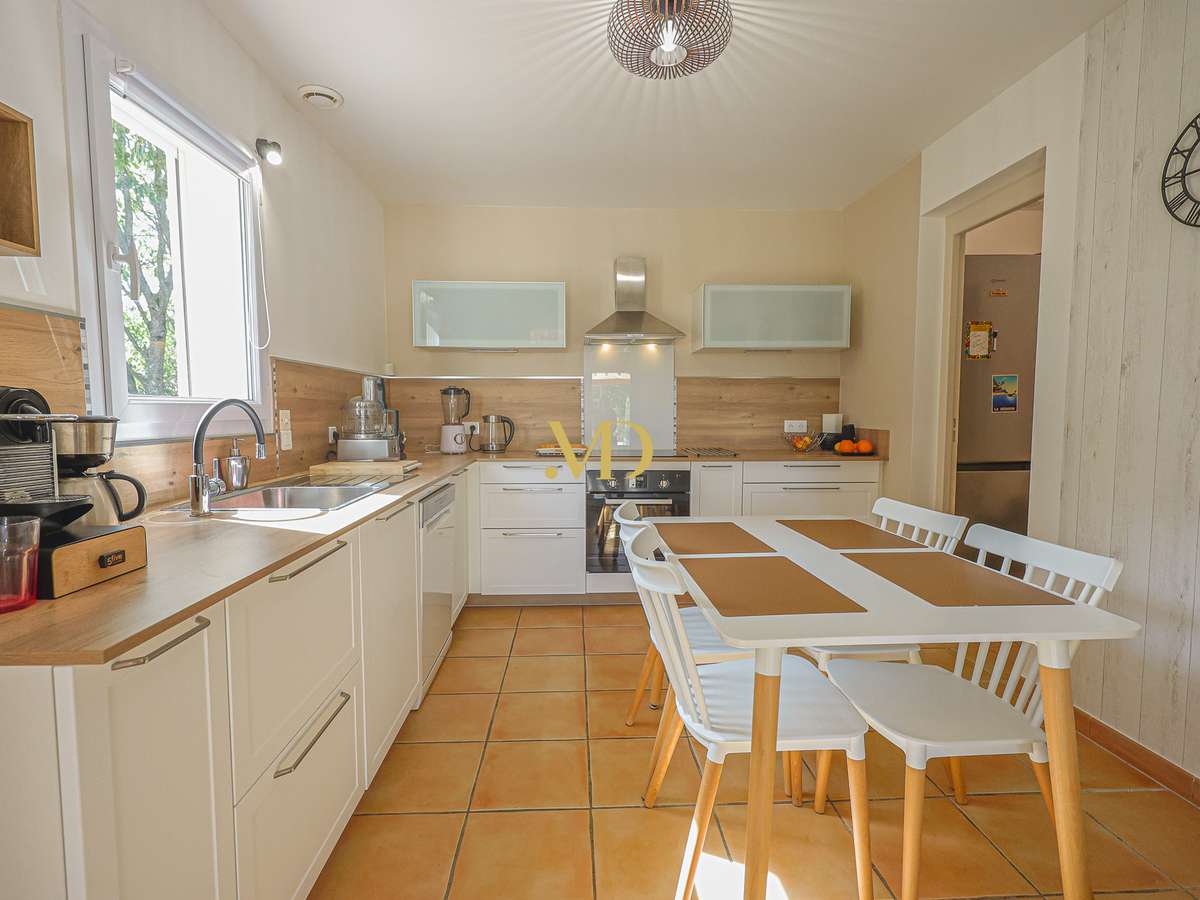 Maison Saint-Saturnin-lès-Apt