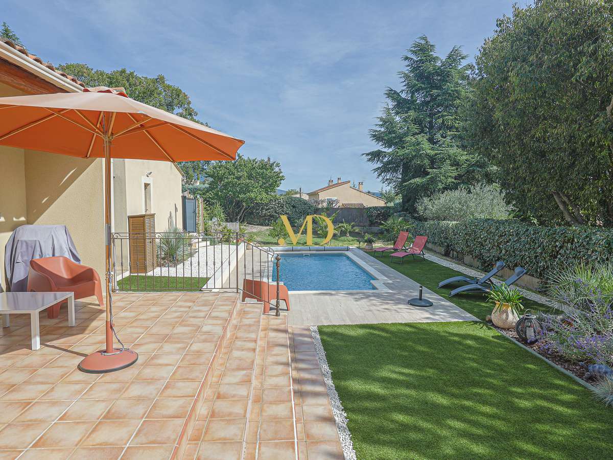 Maison Saint-Saturnin-lès-Apt