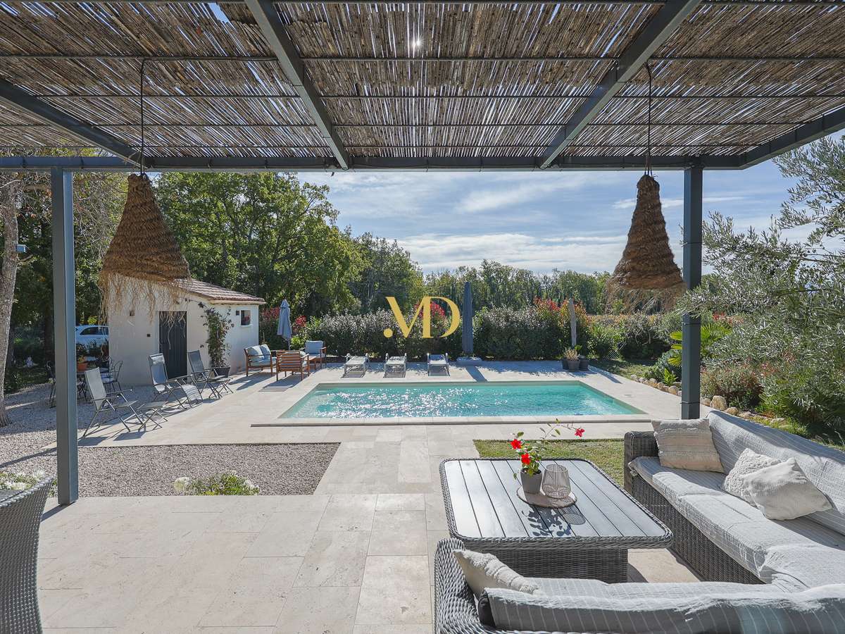 Maison Saint-Saturnin-lès-Apt