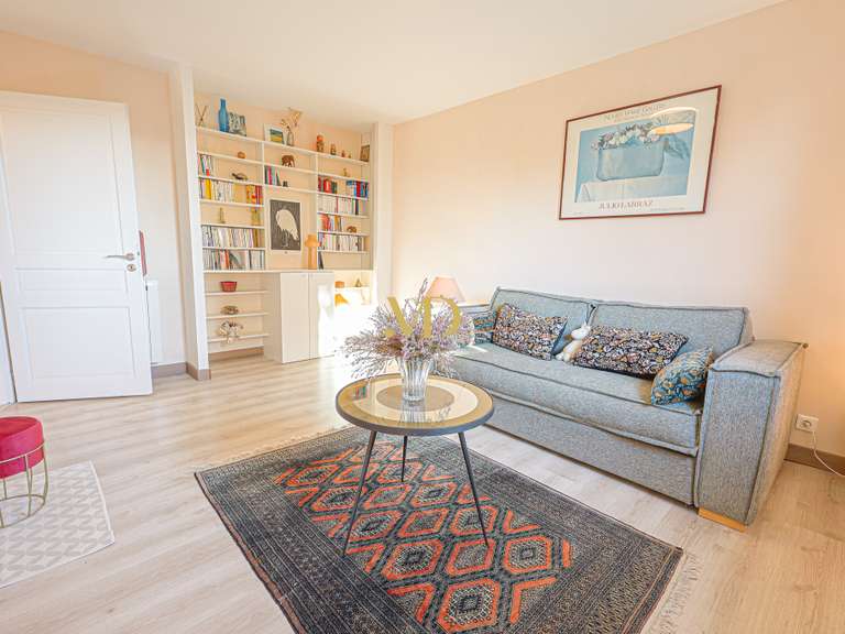 Maison Saint-Saturnin-lès-Apt - 5 chambres - 200m²