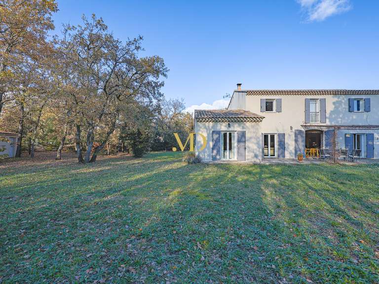 Maison Saint-Saturnin-lès-Apt - 5 chambres - 200m²