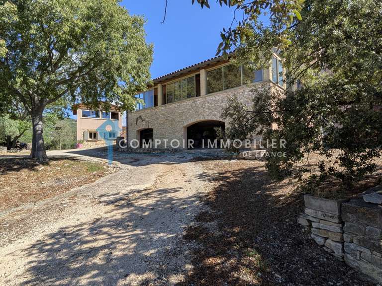 Maison Saint-Saturnin-lès-Apt - 3 chambres - 170m²