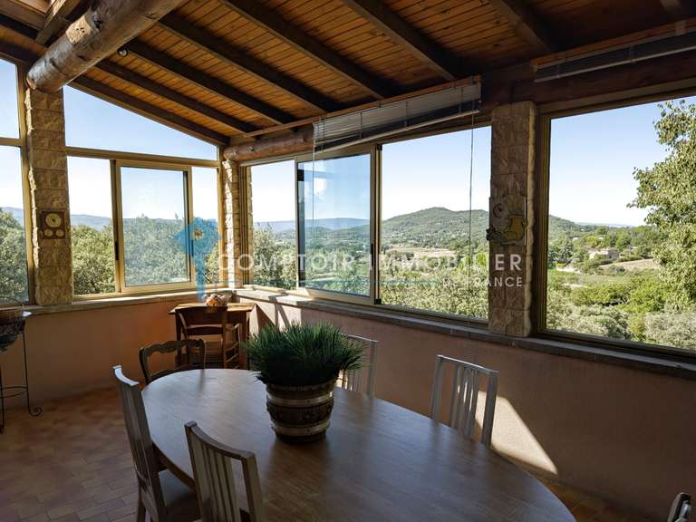 Maison Saint-Saturnin-lès-Apt - 3 chambres - 170m²