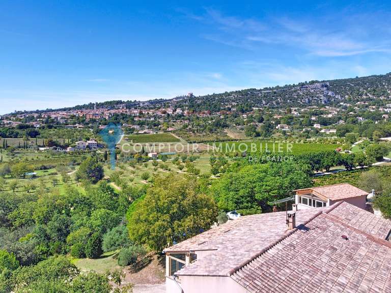 Maison Saint-Saturnin-lès-Apt - 3 chambres - 170m²