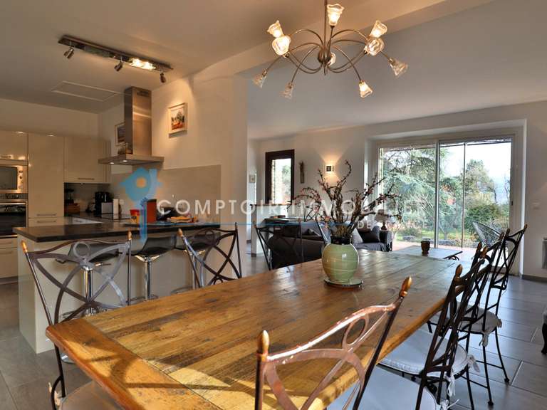 Maison Saint-Saturnin-lès-Apt - 4 chambres - 132m²