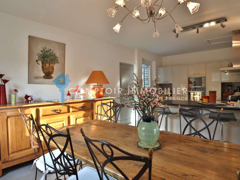 Maison Saint-Saturnin-lès-Apt - 4 chambres - 132m²