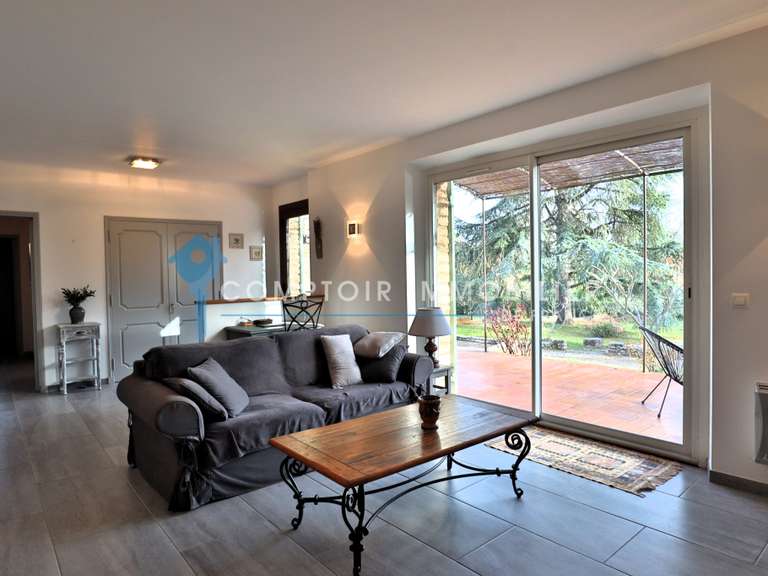 Maison Saint-Saturnin-lès-Apt - 4 chambres - 132m²