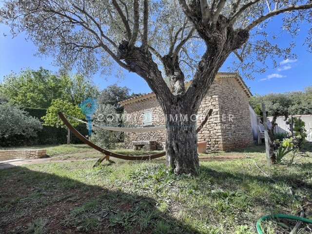 Maison Saint-Saturnin-lès-Apt - 4 chambres - 132m²