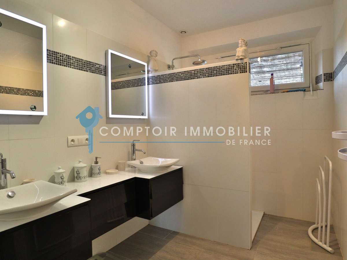 Maison Saint-Saturnin-lès-Apt