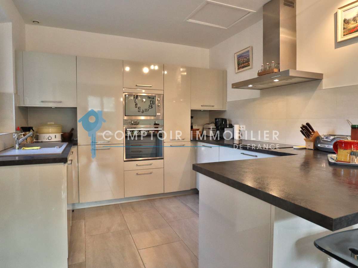 Maison Saint-Saturnin-lès-Apt