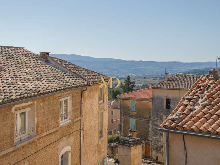Maison Saint-Saturnin-lès-Apt - 3 chambres - 150m²