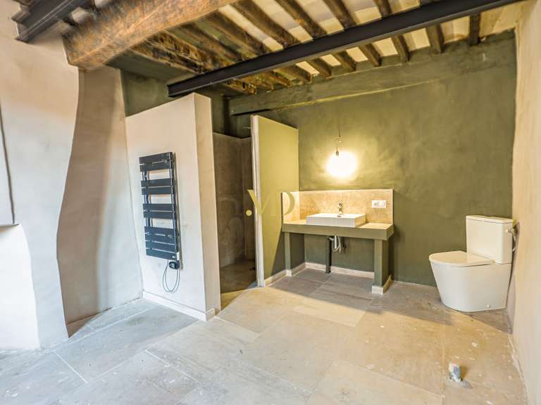 Maison Saint-Saturnin-lès-Apt - 3 chambres - 150m²