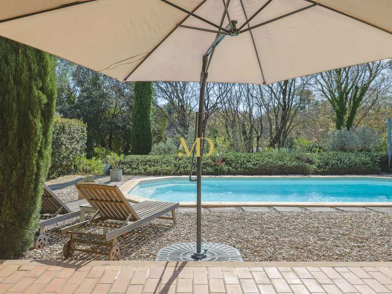 Maison Saint-Saturnin-lès-Apt - 4 chambres - 194m²