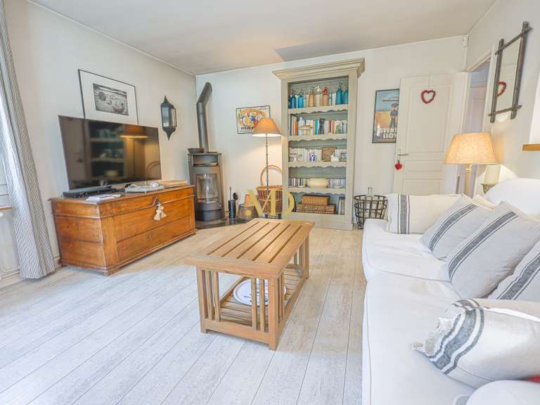 Maison Saint-Saturnin-lès-Apt - 4 chambres - 194m²