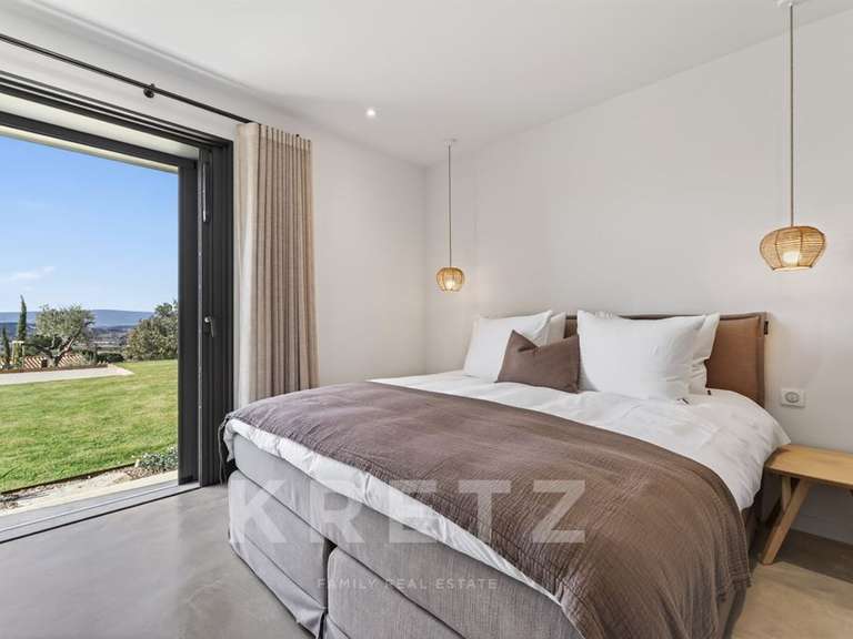 Maison Saint-Saturnin-lès-Apt - 5 chambres - 230m²