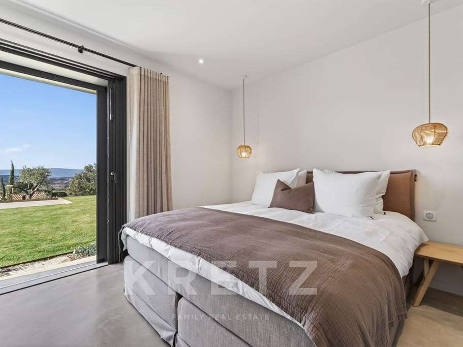 House Saint-Saturnin-lès-Apt