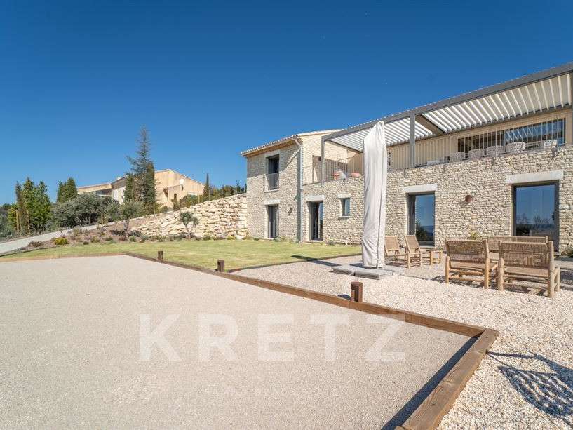 House Saint-Saturnin-lès-Apt
