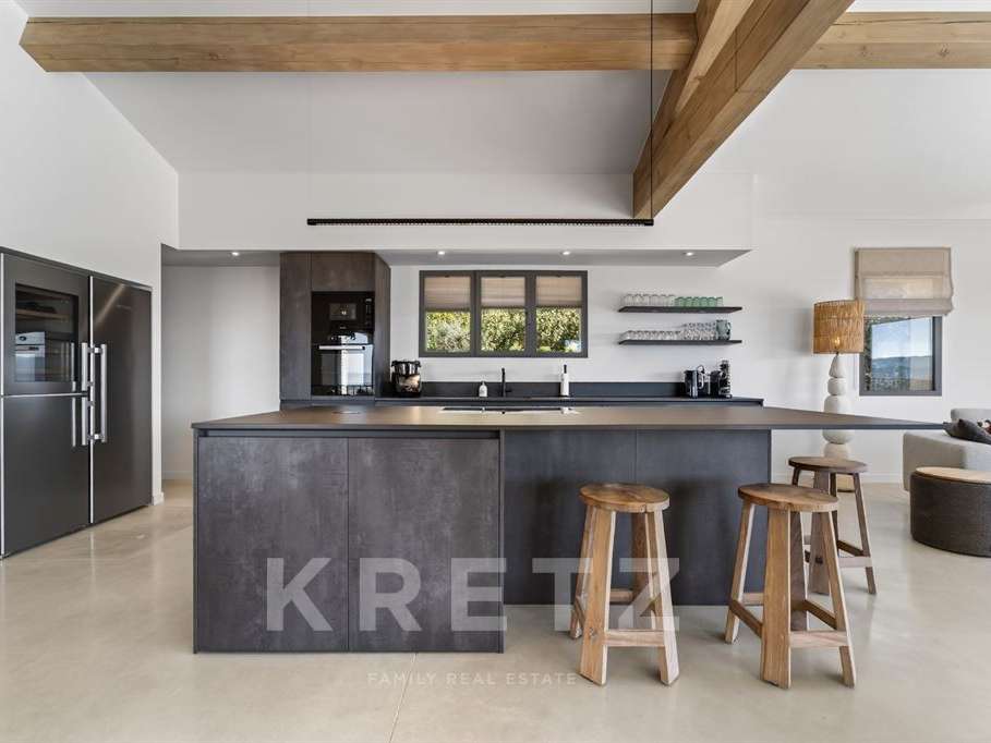 House Saint-Saturnin-lès-Apt