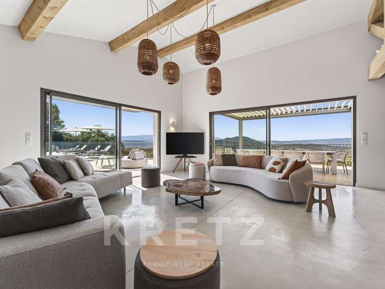 Maison Saint-Saturnin-lès-Apt - 5 chambres - 230m²