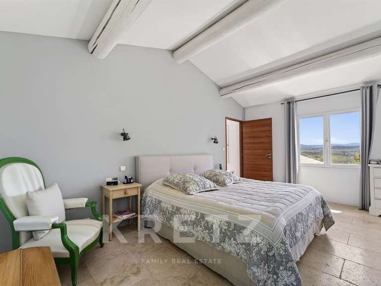 Maison Saint-Saturnin-lès-Apt - 5 chambres - 325m²