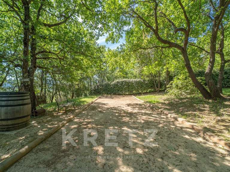 Maison Saint-Saturnin-lès-Apt - 5 chambres - 325m²