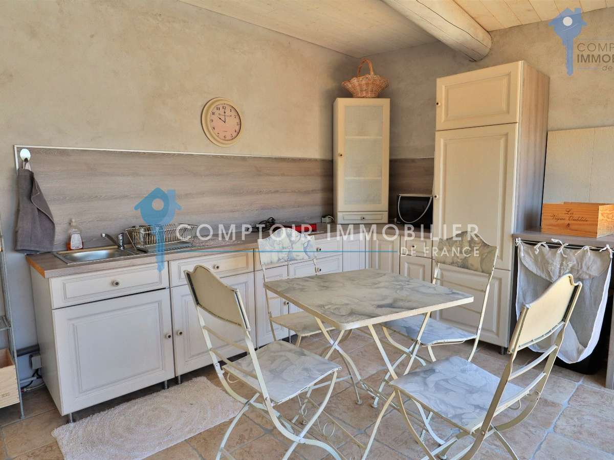 Maison Saint-Saturnin-lès-Apt