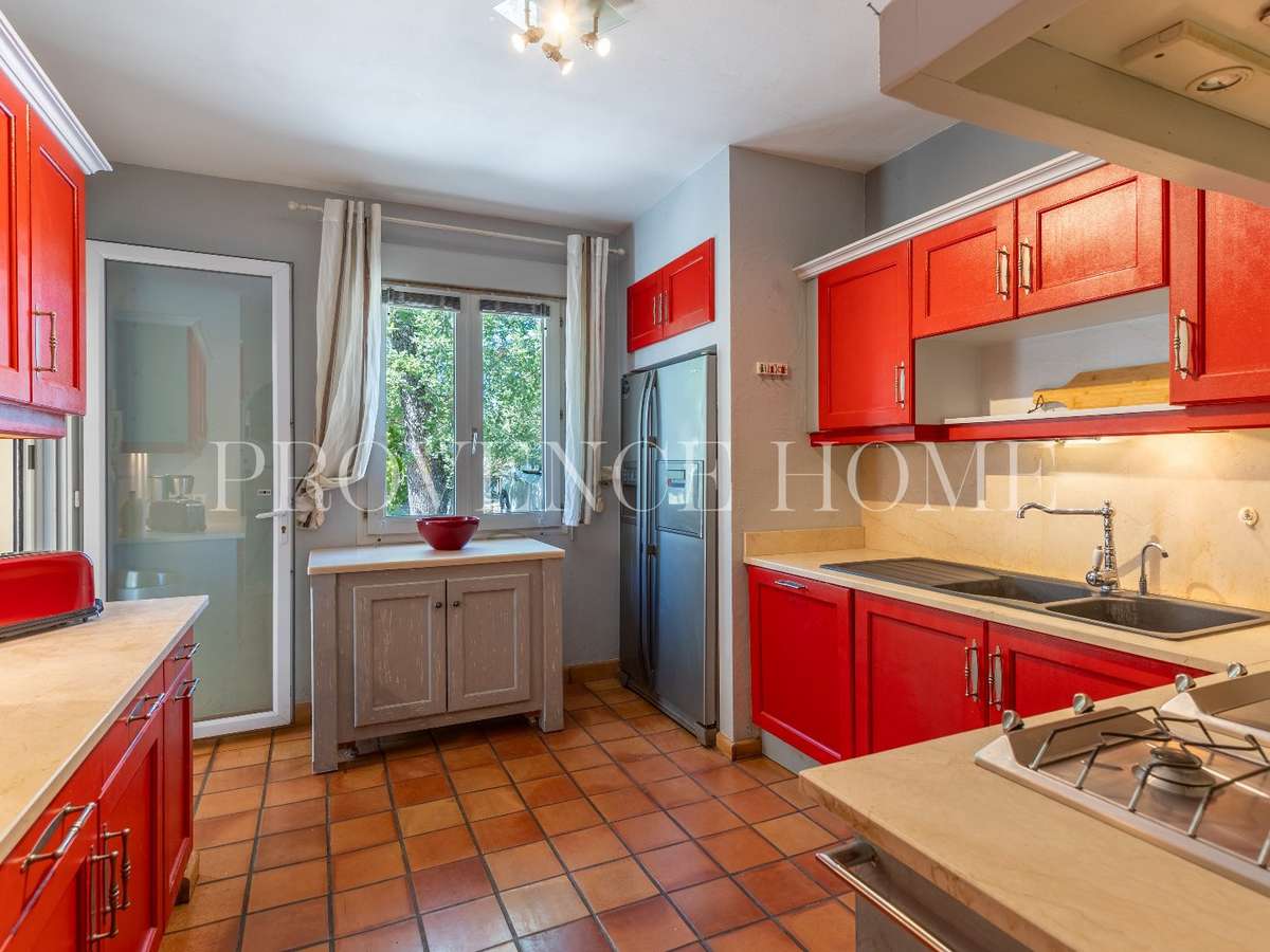 Maison Saint-Saturnin-lès-Apt