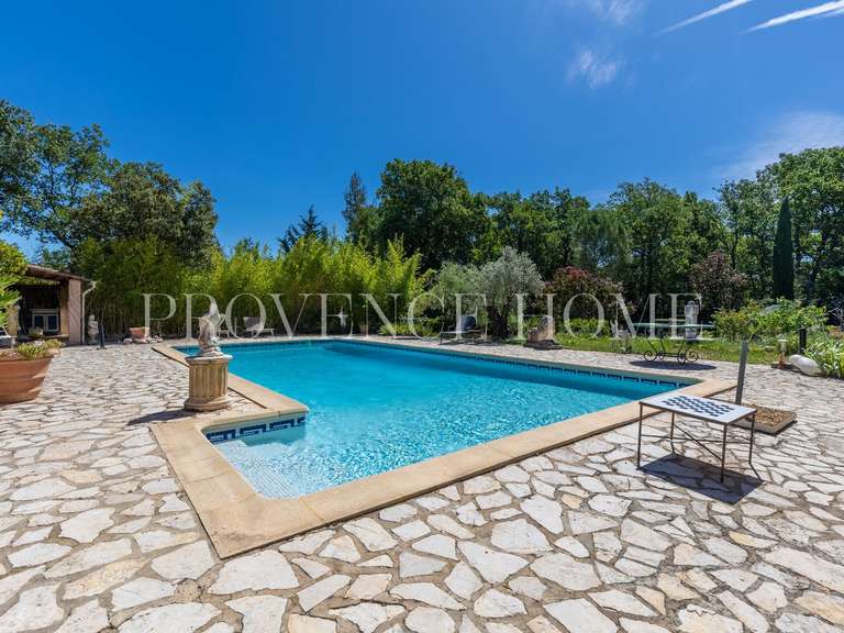 Maison Saint-Saturnin-lès-Apt - 3 chambres - 198m²