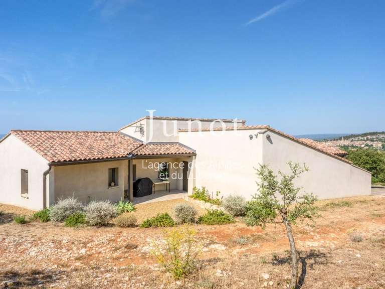 Maison Saint-Saturnin-lès-Apt - 3 chambres - 188m²
