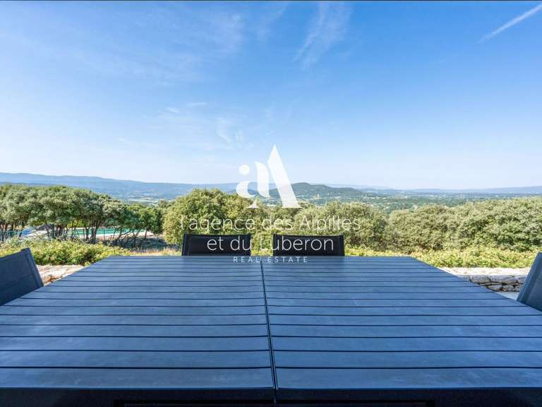 Maison Saint-Saturnin-lès-Apt - 3 chambres - 10188m²