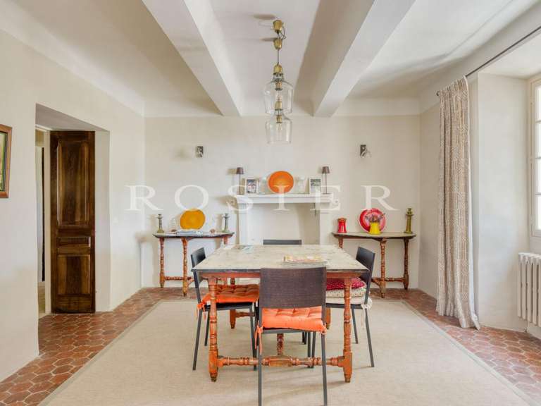 Maison Saint-Saturnin-lès-Apt - 6 chambres - 490m²