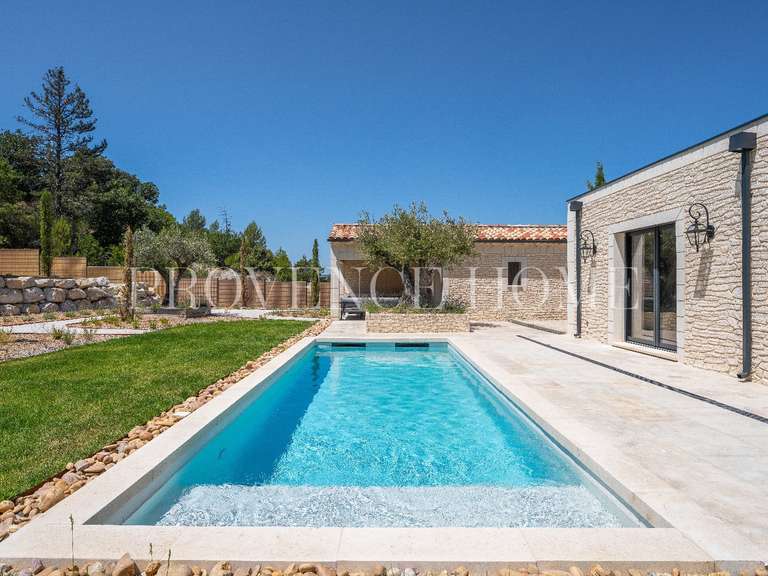 Maison Saint-Saturnin-lès-Apt - 4 chambres - 147m²
