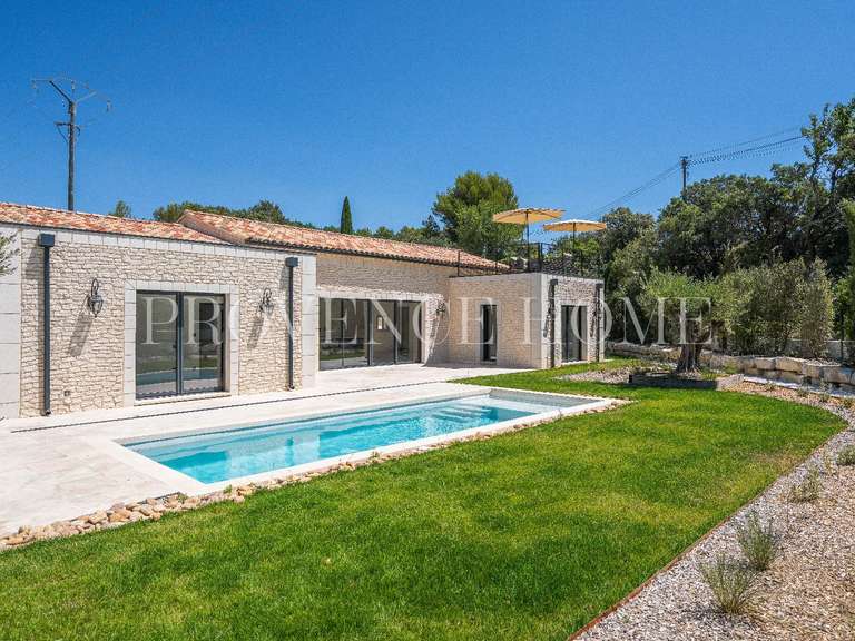 Maison Saint-Saturnin-lès-Apt - 4 chambres - 147m²